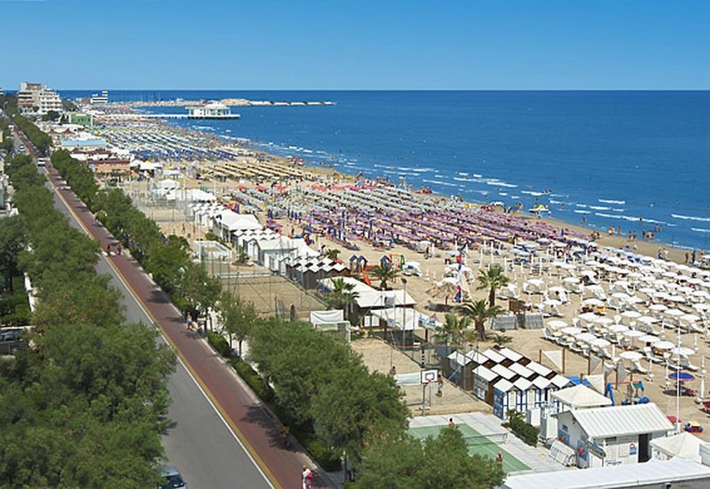 Hotel Vienna Senigallia Extérieur photo