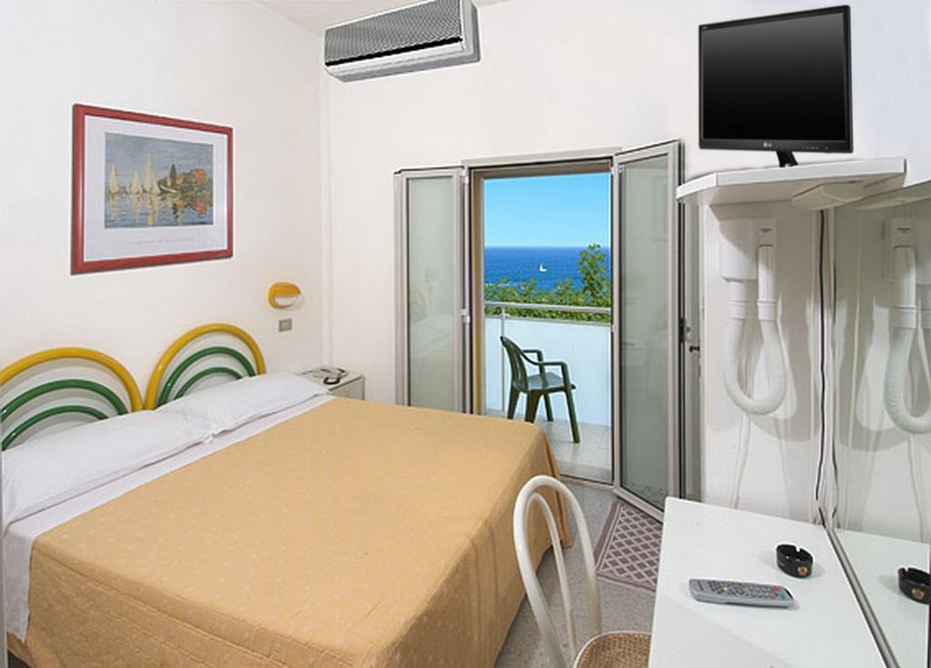 Hotel Vienna Senigallia Chambre photo