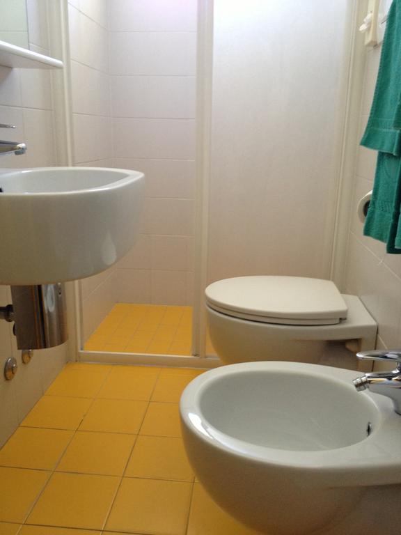 Hotel Vienna Senigallia Chambre photo